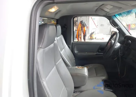 2007 Ford Ranger Sport/Xl/Xlt from USA, damaged, VIN 1FTYR11E07PA79888